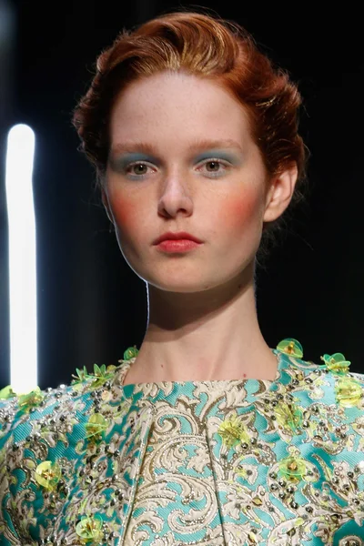 Look 56